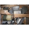 Image 4 : LARGE LOT OF COMMERCIAL LIGHT FIXTURES