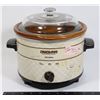 Image 1 : CROCK POT SLOW COOKER
