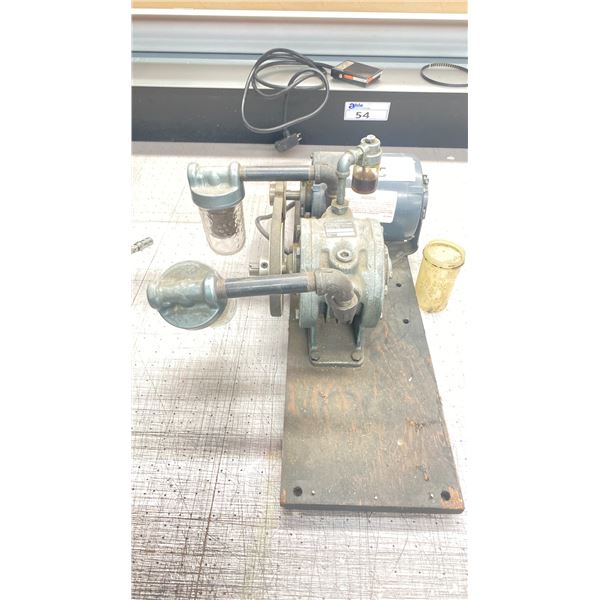 GAST MFG CORP ( 1550 -V47G ) VACUUM PUMP