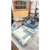 Image 2 : TEKNEK TACKY PAD, MASTERCRAFT 4 1/2" WET TILE SAW, AN ISHIDA SCALE, GREASE GUN & OIL CAN