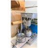 Image 2 : MACARON INC BUTTON MAKING MACHINE WITH FIVE BOXES OF BUTTONS