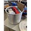 Image 2 : LARGE POT WITH CONTENTS, HOT PLATE ETC