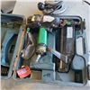 Image 3 : NAILER IN CASE AND ROUTER