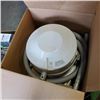 Image 2 : BISSELL SHOP VAC WITH BOX OF FLOOR REGISTERS