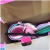 Image 3 : 4 PAIRS OF AS NEW YOUTH ICE SKATES