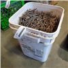 Image 1 : PAIL OF NAILS
