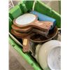 Image 8 : TWO GREEN TOTES WITH ASSORTED HOUSEHOLD GOODS