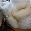 Image 3 : 8 ROLLS OF BUBBLE WRAP