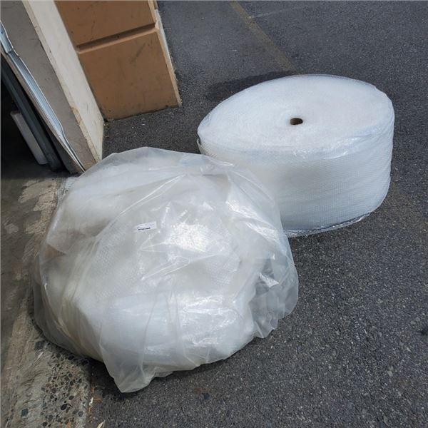 LARGE LOT OF BUBBLE WRAP