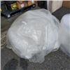Image 2 : LARGE LOT OF BUBBLE WRAP