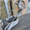 Image 3 : HONDA HRB 215 SELF PROPELLED GAS POWERED LAWN MOWER
