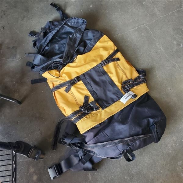 INVICTA VINSON 55 HIKING BACKPACK