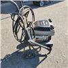 Image 2 : CRAFTSMAN PRESSURE WASHER WITH BRIGGS AND STRATON 4HP MOTOR