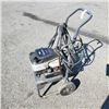 Image 3 : CRAFTSMAN PRESSURE WASHER WITH BRIGGS AND STRATON 4HP MOTOR
