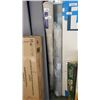 Image 1 : 2 AREA CARPETS, 5X7 AND 4X6
