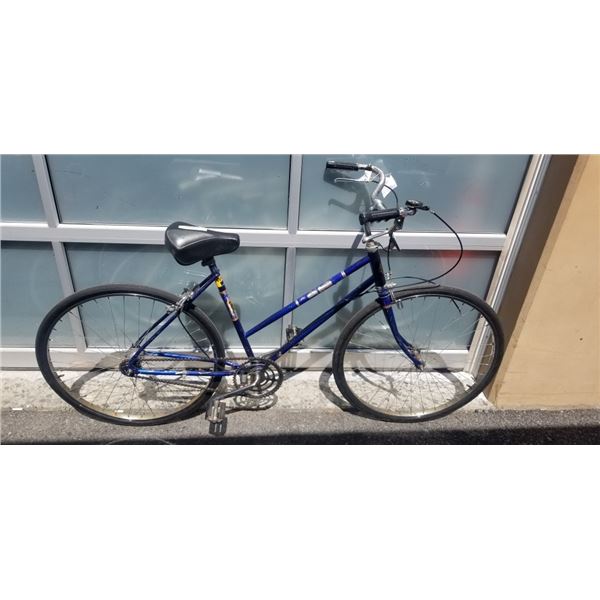 BLUE FREE SPIRIT BIKE