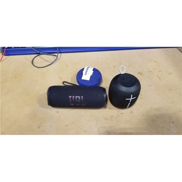 3 BLUETOOTH SPEAKERS, 2 JBL AND ULTIMATE EARS