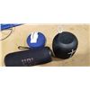 Image 3 : 3 BLUETOOTH SPEAKERS, 2 JBL AND ULTIMATE EARS