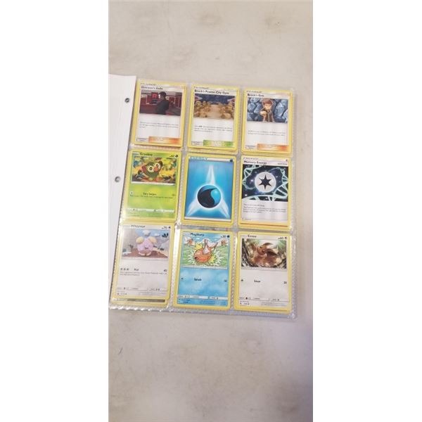 100 POKEMON CARDS