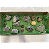 Image 1 : TRAY OF ASSSORTED SEMI PRECIOUS STONES
