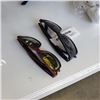 Image 4 : 2 PAIRS OF RAY BAN SUNGLASSES