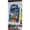 Image 2 : DIECAST CARS AND MASTERLOCK COMBO LOCKS