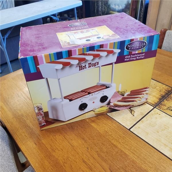 OLD FASHIONED HOT DOG ROLLER