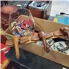 Image 2 : ASSORTED DECOR ITEMS AND MATCHBOOKS