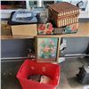Image 1 : LARGE LOT OF ASSORTED ESTATE HOME GOODS