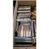 Image 4 : 2 BOXES OF NOVELS AND BOOKS