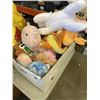 Image 3 : LARGE LOT OF ASSORTED STUFFED ANIMALS