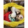 Image 5 : LARGE LOT OF ASSORTED STUFFED ANIMALS