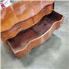 Image 3 : ANTIQUE CLAW FOOT SERPENTINE FRONT 2 DRAWER DRESSER