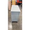 Image 4 : GREEN 3 DRAWER DRESSER