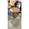 Image 2 : PAIR OF ROUND DECORATIVE ENDTABLES