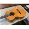 Image 2 : CHALLANGER GUITAR