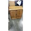 Image 1 : 2 DOOR MAPLE CABINET