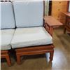Image 2 : 2PC ROSEWOOD LOVESEAT WITH PATIO CUSHIONS
