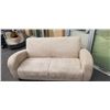 Image 1 : BEIGE LOVE SEAT