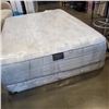 Image 3 : KINGSDOWN CARMEL PLUSH DOUBLE SIZE MATTRESS WITH MATCHING LOW PROFILE BOXSPRING