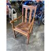 Image 1 : 1920S BARLET TWIST ARMCHAIR