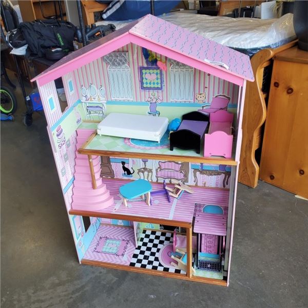 LARGE DOLL HOUSE W/ ACCESSORIES