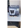 Image 2 : BELLA PRO 8QT TOUCHSCREEN AIR FRYER - TESTED WORKING, RETAIL $239