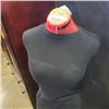 Image 2 : STANDING DRESS FORM WITH MANNEQUIN HEADS AND MORE