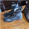Image 2 : ARIAT RIDING BOOTS, SIZE 8