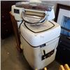 Image 1 : VINTAGE KENMORE WASHING MACHINE