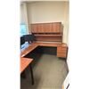 Image 2 : CHERRY L-SHAPED DESK WITH HUTCH AND GREY LEATHER CHAIR