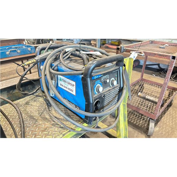 MILLER MILLERMATIC 211 INDUSTRIAL MIG WELDER W/LINES & WELDING GUN