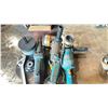 Image 2 : 3 MAKITA GRINDERS WITH ASSORTED GRINDING DISCS AND BRUSHES