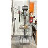 Image 2 : INDUSTRIAL 12 SPEED DRILL PRESS